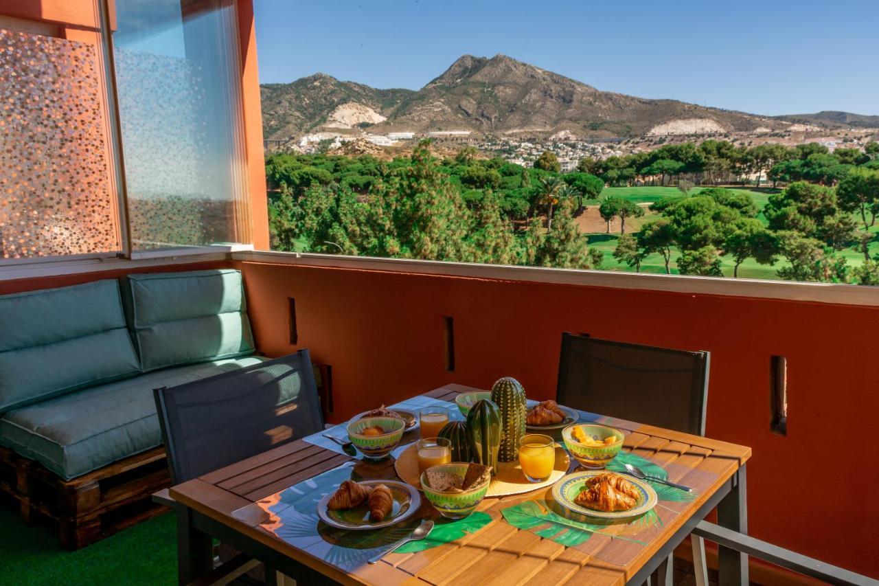Hill View Torrequebrada Appartamento Benalmádena